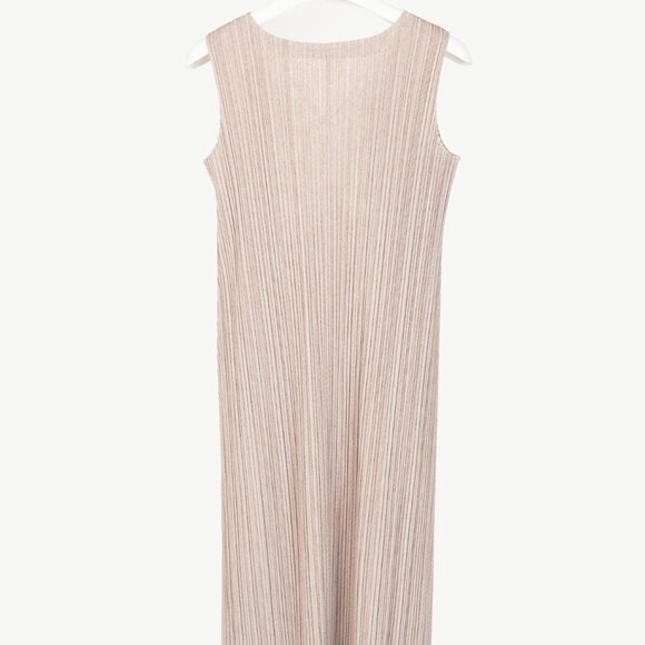 Pleats Please Issey Miyake Dusty Rose Herringbone-Print Midi Dress - Picture 2 of 7